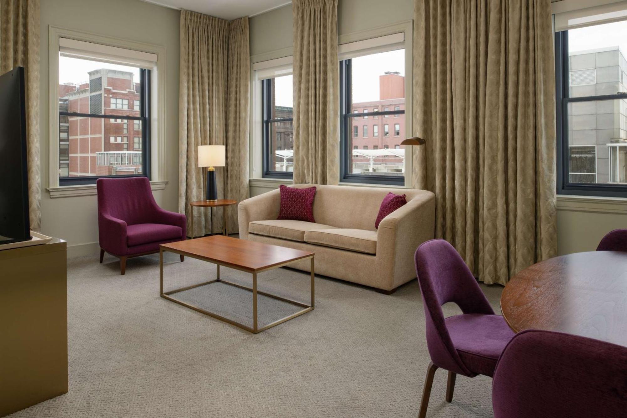 Savoy Kansas City，Hilton Kansas City挂毯系列